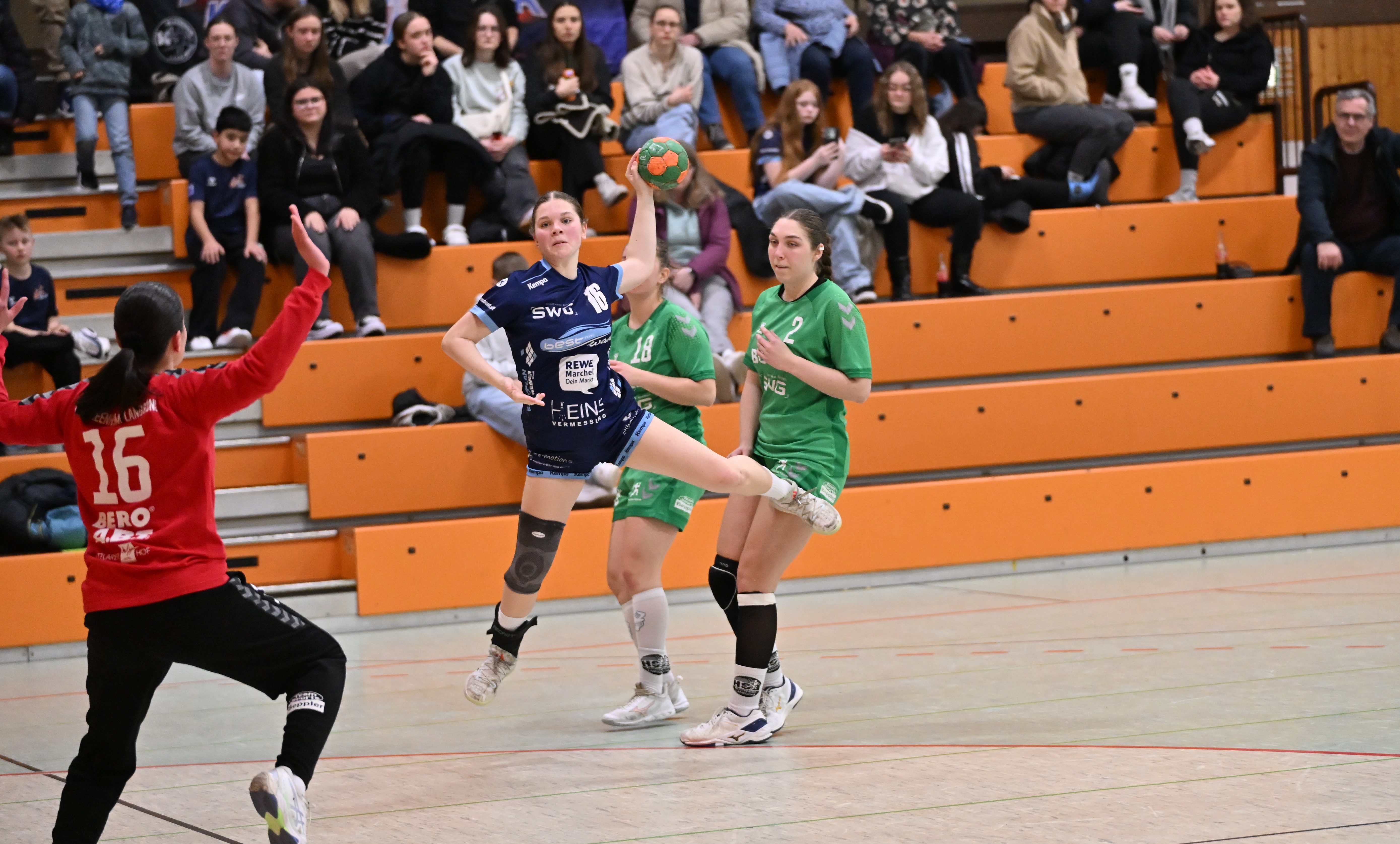 Auswärtssieg im Derby